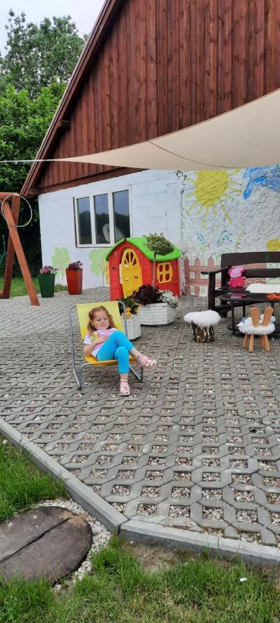 Liwa Garden Krzywa 11 Apartman Kültér fotó