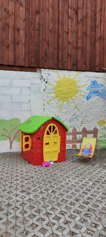 Liwa Garden Krzywa 11 Apartman Kültér fotó