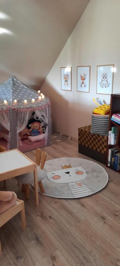 Liwa Garden Krzywa 11 Apartman Kültér fotó